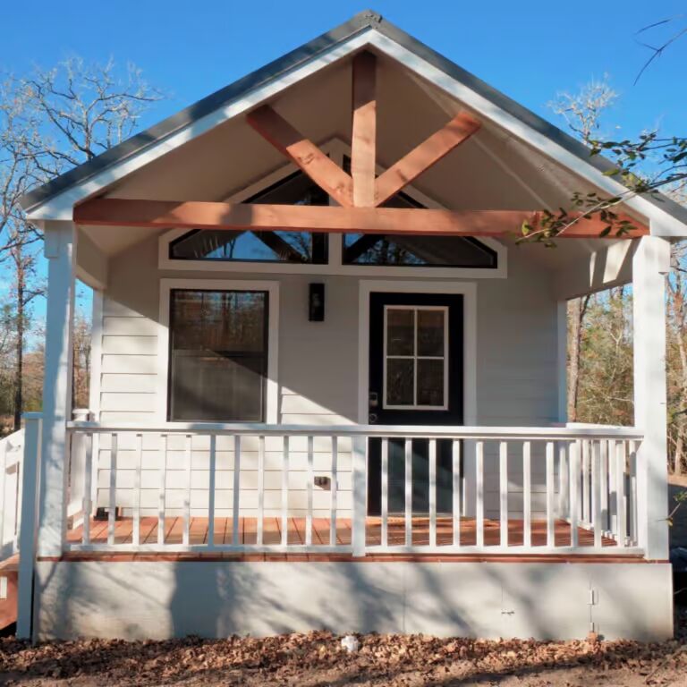 The Willow Brook Cabin ( ALABAMA PRICING )