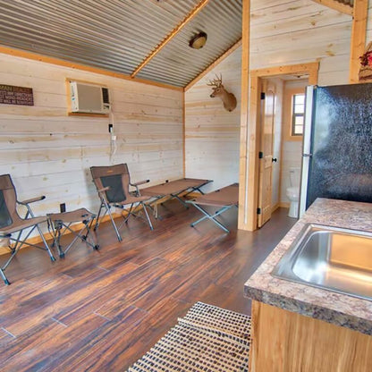 The Willow Brook Cabin ( WYOMING PRICING )