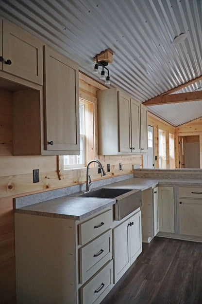 Pigeon Forge Cabin (MONTANA PRICING)