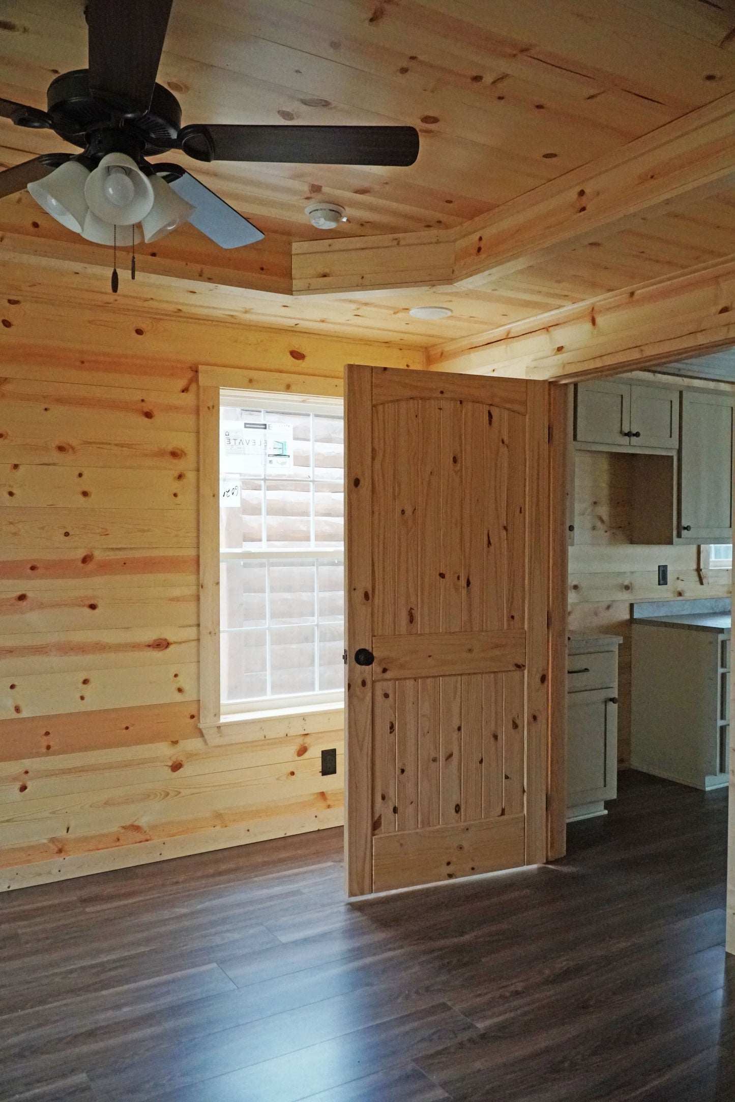 Pigeon Forge Cabin (OKLAHOMA PRICING)