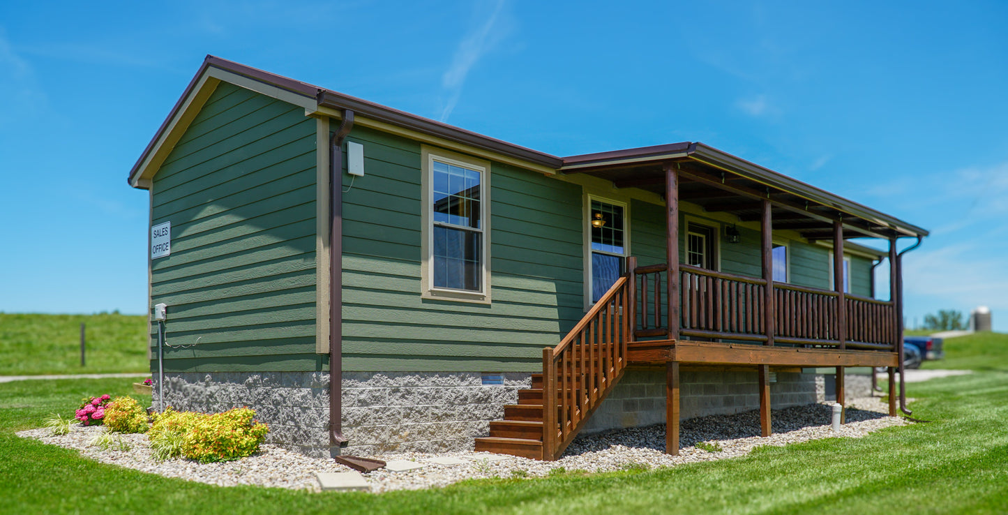 SMOKY MOUNTAIN CABIN (PRICED BY STATE CALL US FOR PRICING!)