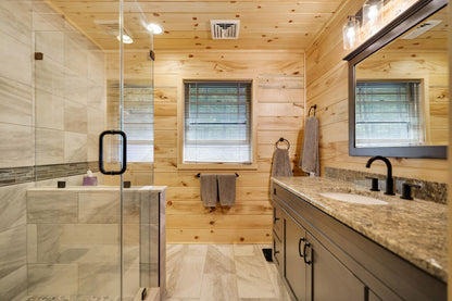 The Fox Trot Cabin – Luxury Log Home Kit