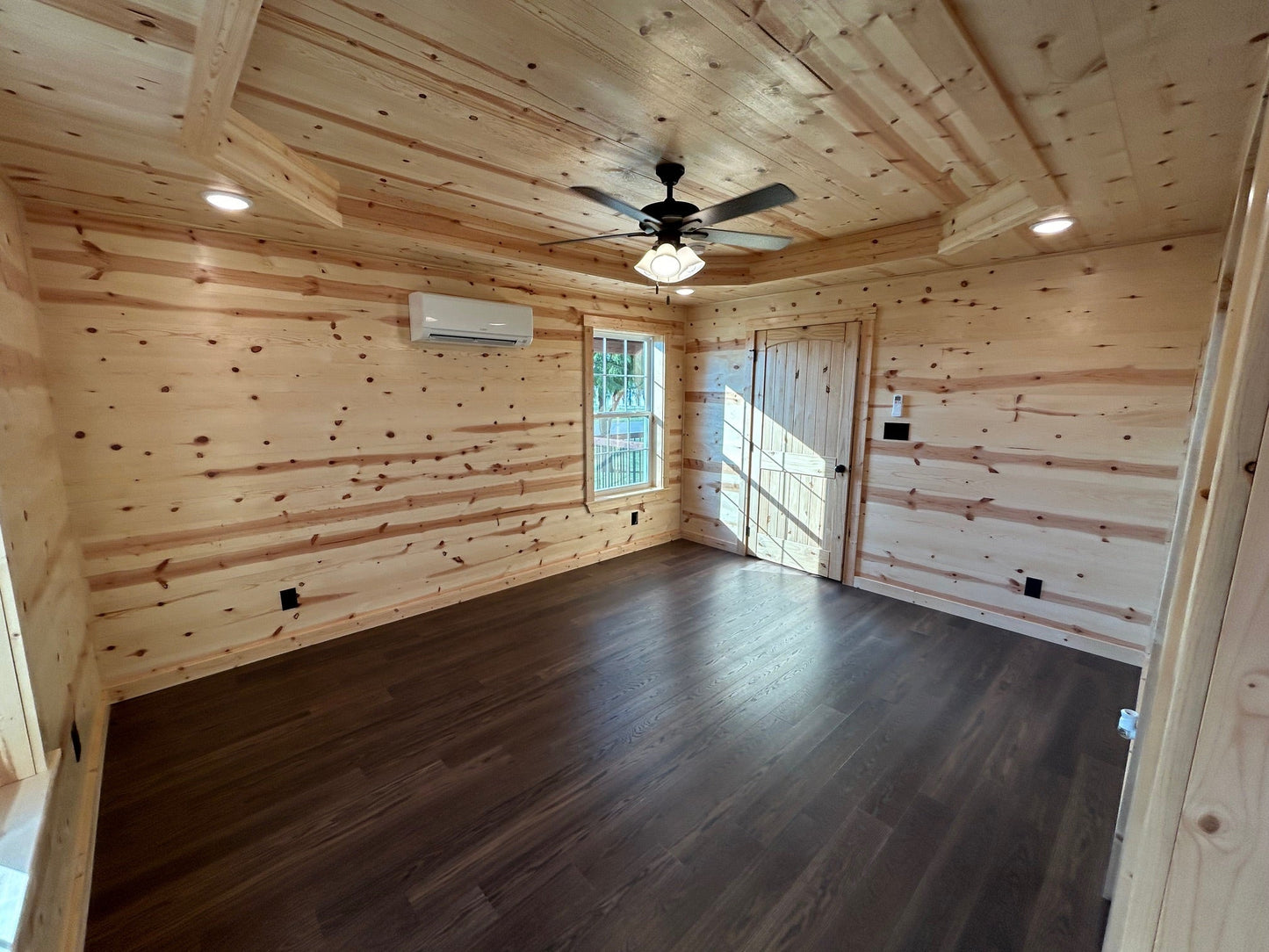 SMOKY MOUNTAIN CABIN (PRICED BY STATE CALL US FOR PRICING!)