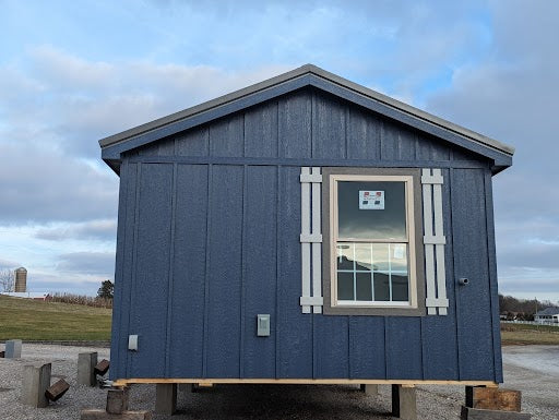 The Willow Brook Cabin ( IDAHO PRICING )