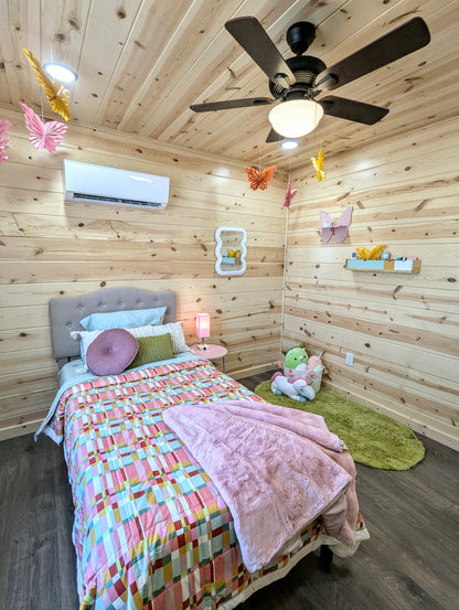 The Gatlinburg Lodge Cabin - ( MASSACHUSETTS PRICING )