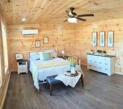The Gatlinburg Lodge Cabin - ( PENNYSLVANIA PRICING )