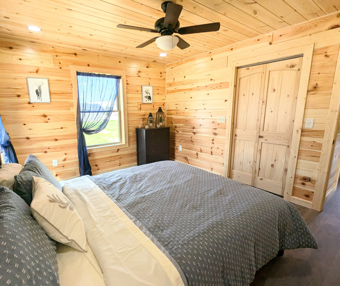 The Gatlinburg Lodge Cabin - ( OKLAHOMA PRICING )