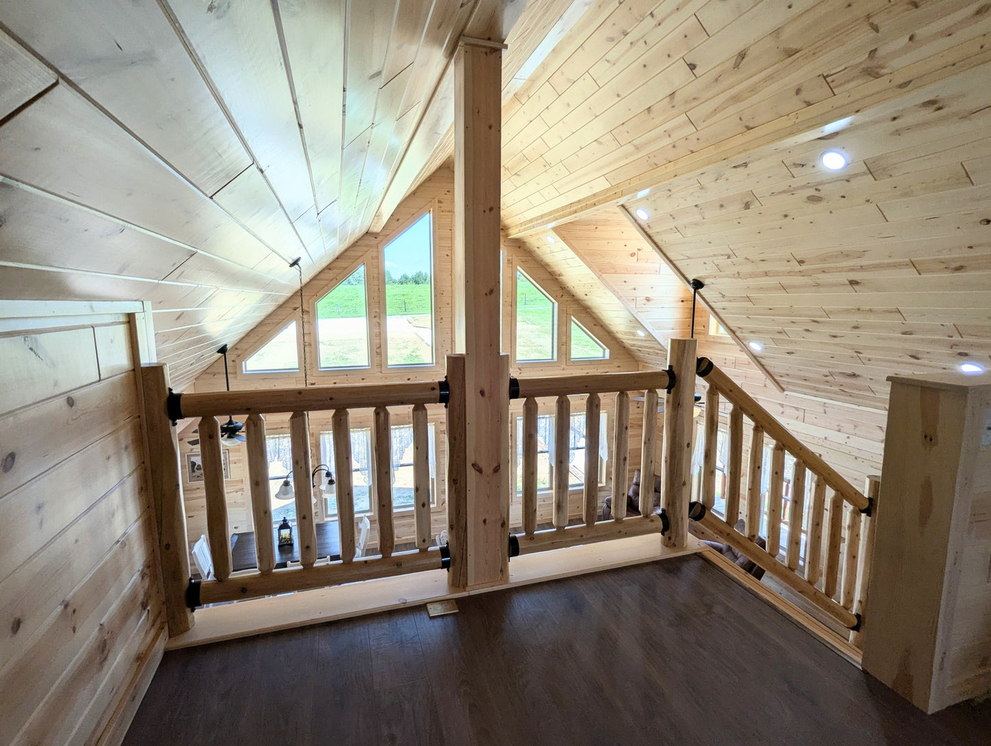 The Gatlinburg Lodge Cabin - ( OKLAHOMA PRICING )