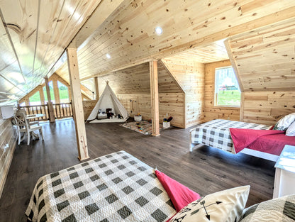 The Gatlinburg Lodge Cabin - ( TEXAS PRICING )