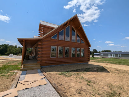 The Gatlinburg Lodge Cabin - ( WEST VIRGINIA PRICING )