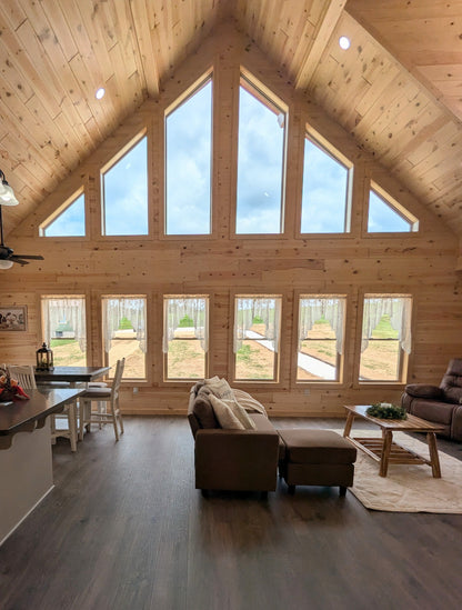 The Gatlinburg Lodge Cabin - ( WYOMING PRICING )