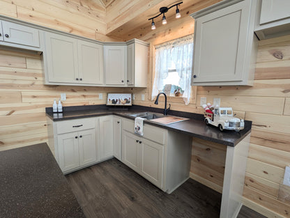 The Gatlinburg Lodge Cabin - ( WASHINGTON PRICING )