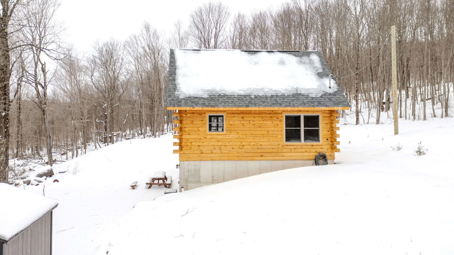 The Cowboy Jr. Cabin – Luxury Log Home Kit