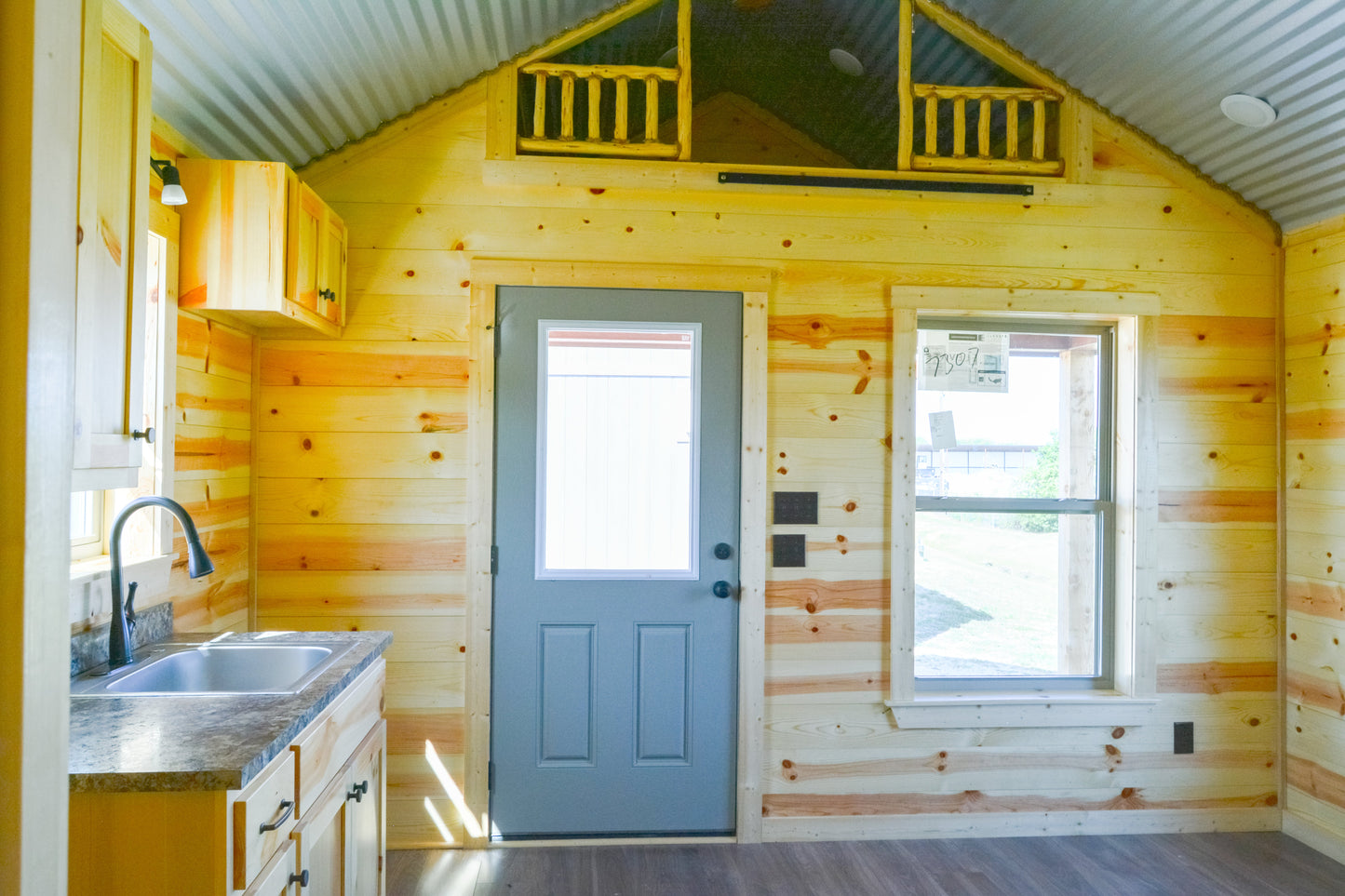 The Willow Brook Cabin ( NEBRASKA PRICING )