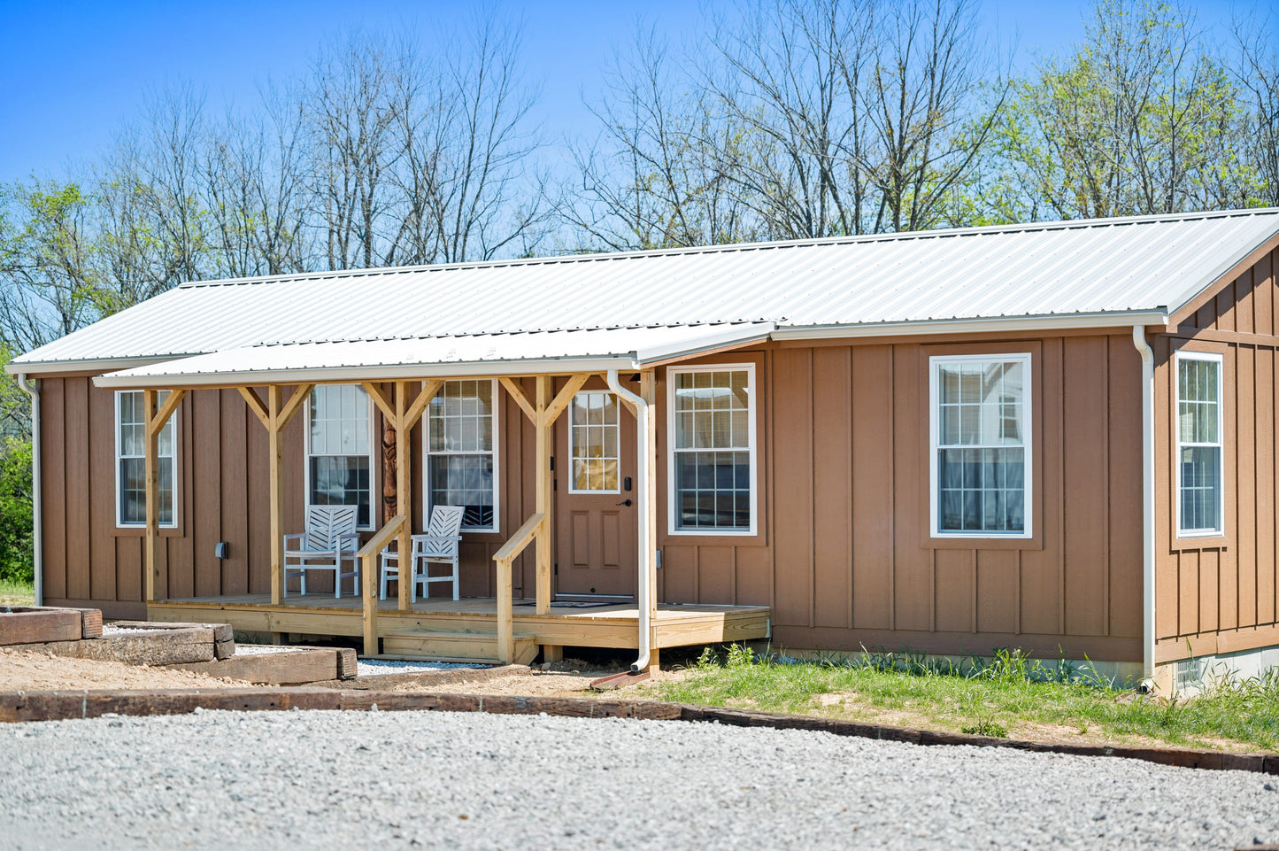 SMOKY MOUNTAIN CABIN (PRICED BY STATE CALL US FOR PRICING!)